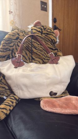 Dooney & Bourke purse
