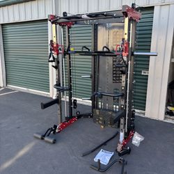 Gym Functional Trainer 