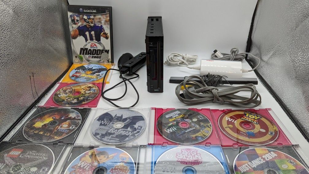 Black Wii Console Bundle Backward Compatible With Gamecube