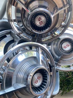 1963 Impala Hubcaps