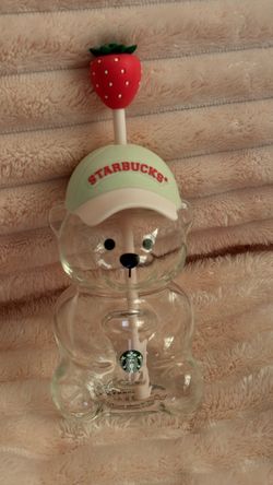 Starbucks strawberry bearista cup