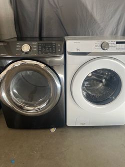 Washer and gas dryer
