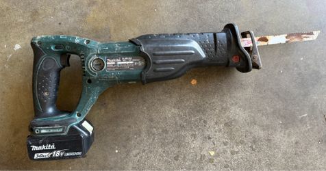 Makita 18v  lithium ion cordless variable speed  reciprocating saw
