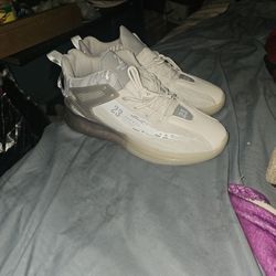 Mens Running Shoes 11