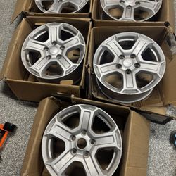 Jeep JK (with spacer) JL Wheels