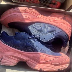 Adidas Osweego Size 10 Men