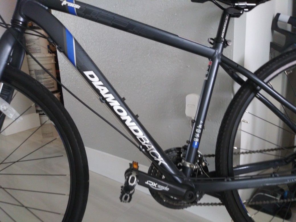 Bicicleta profesional Dinnamon Nueva no uso