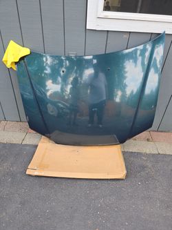 Honda CR-V Hood