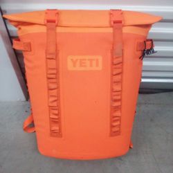 YETI M20 Cooler Backpack 