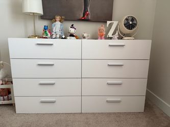 White 8-Drawer Double Dresser