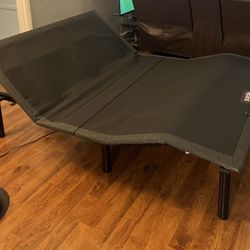 Used Adjustable bed frame. Purple Premium Smart Base