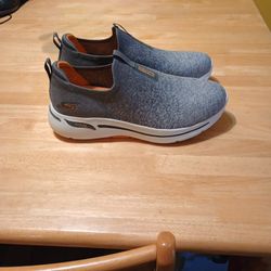 Skechers Go Walk Arch Fit Men's Size 12 Extra Wide Slip On