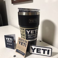 YETI Rambler 30 oz Drinkware Tumbler Travel Mug