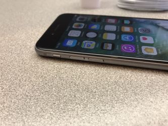 Iphone 6 16gb - Unlocked - Space Gray - Like New