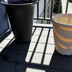 Flower Pots/planters