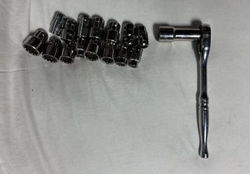 Socket Set & Pass-Thru Ratchet 3/8” Drive 6-Point Husky Brand $25