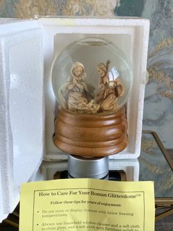 Roman Glitterdome Mary And Joseph Baby Jesus Vintage 1989 Snow Globe Genuine Fontanini Figures