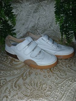 Dolce Vita- White shoes