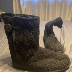 Black Ugg’s 