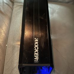 Kicker PXA 300.4