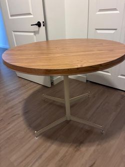 Dinner table, comedor