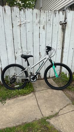 Nishiki Pueblo 24" Youth Mountain Bike