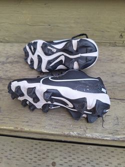 Nike Kids Black and White Cleats
