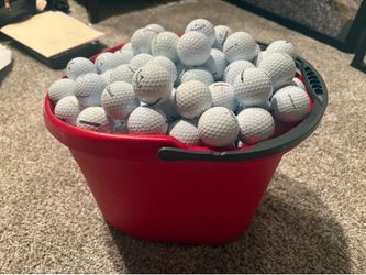 200+ Taylormade, Titleist, and Callaway golf balls.