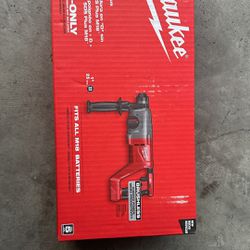 Milwaukee  M18  SDS-Plus D-Handle Rotary Hammer 