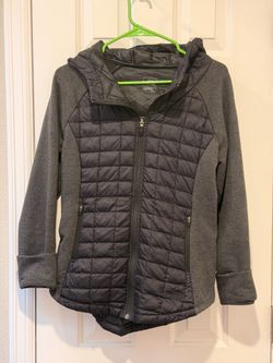 North face women’s sweater jacket