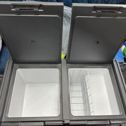 12V Car Fridge/Freezer 52 Quart 