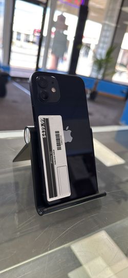iPhone 12 factory unlocked!