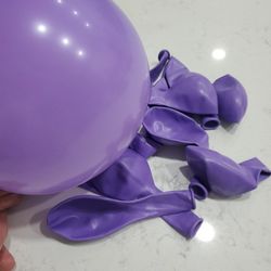 One Dozen (12) Purple Party Balloons 🥳 