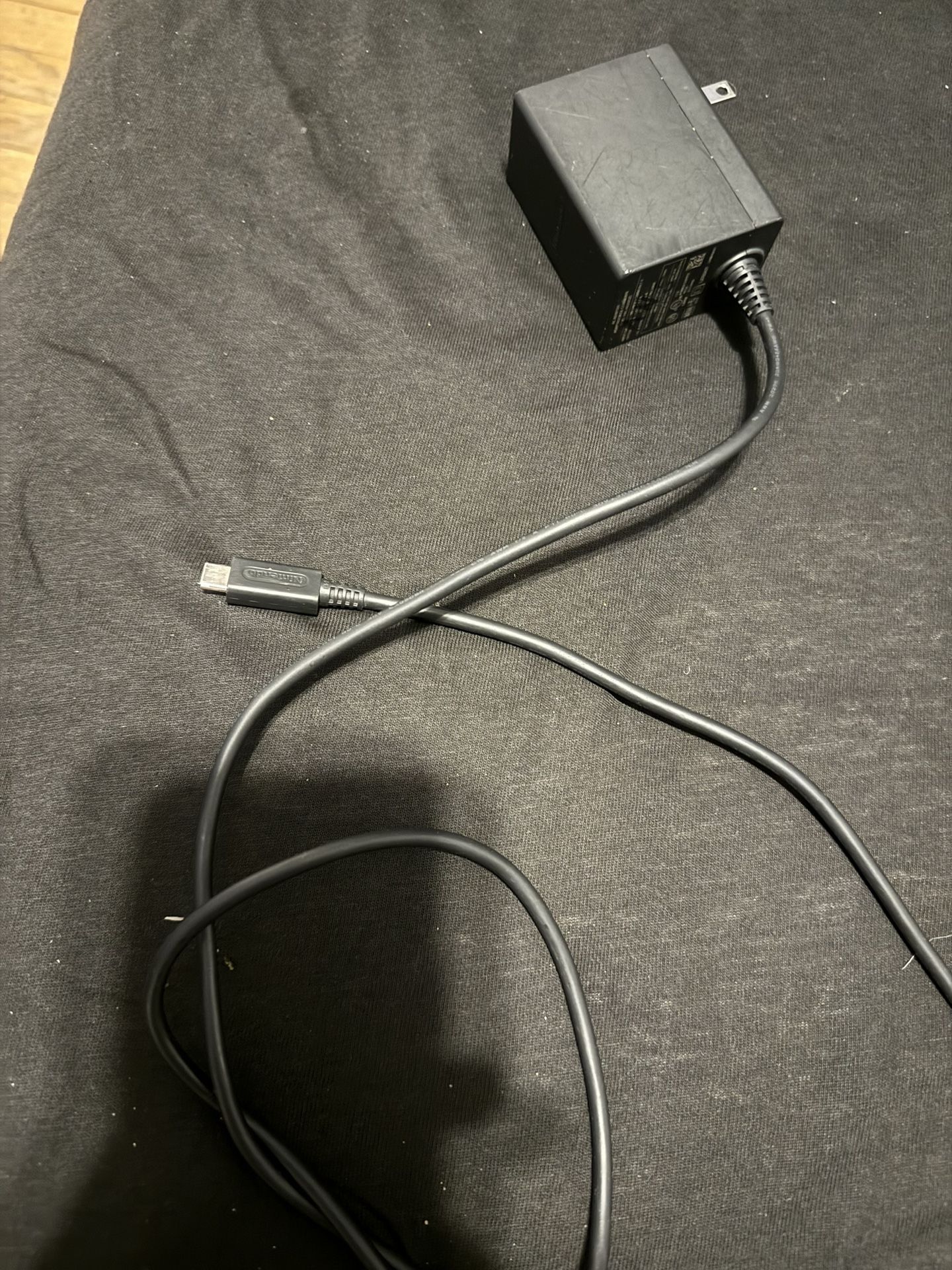 Nintendo Switch Charger 