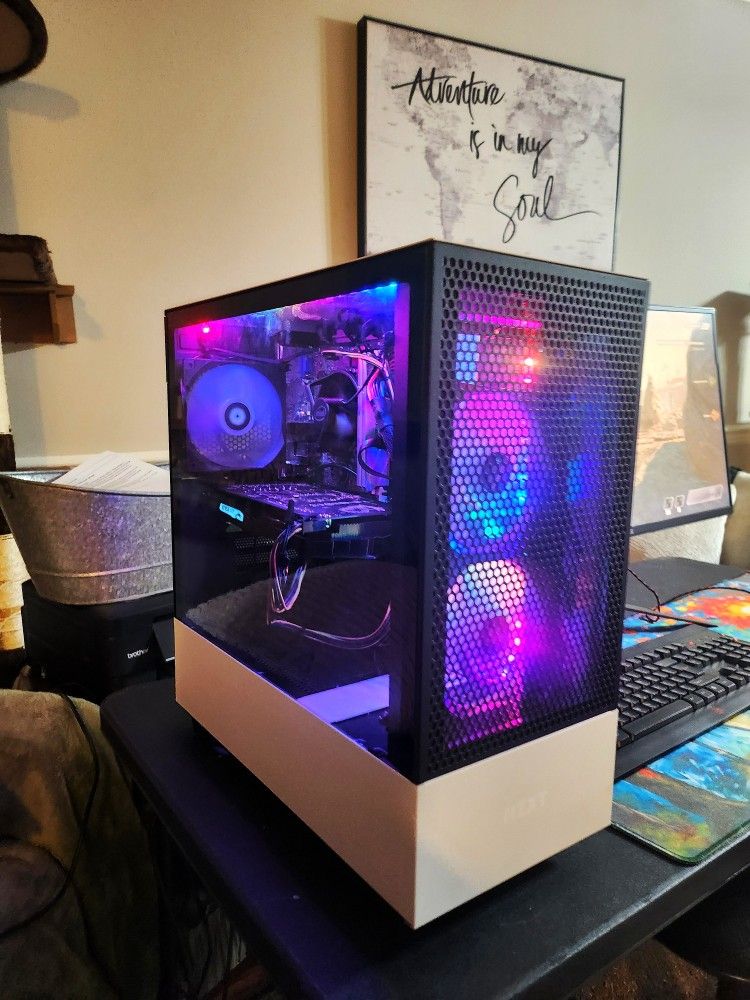 Gaming PC in NZXT Case