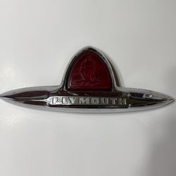 1946-48 Plymouth Sedan Trunk Emblem / Ornament 