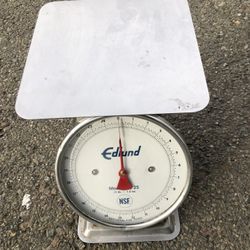 Edlund 25 LB Scale