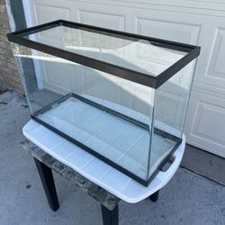 Fish tank 30 Gallon
