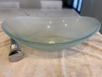 Large Frosted Glass Vessel Sink + Chrome Drain – NEW (21.5”)