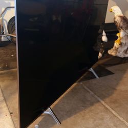 Samsung 65” 4K Smart TV – Like New!
