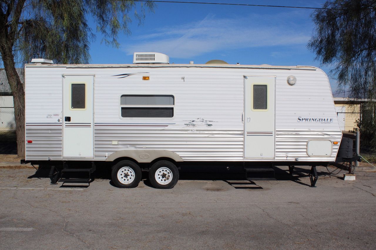2007 Keystone Springdale 250RKLS – Clean, Spacious Rear Kitchen – Ready ...