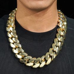 New 14k Yellow Gold Cuban Link Chain Only 