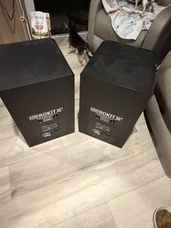 Rokit 10 speakers