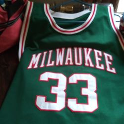 Milwaukee Bucks 33 JABBAR Jersey