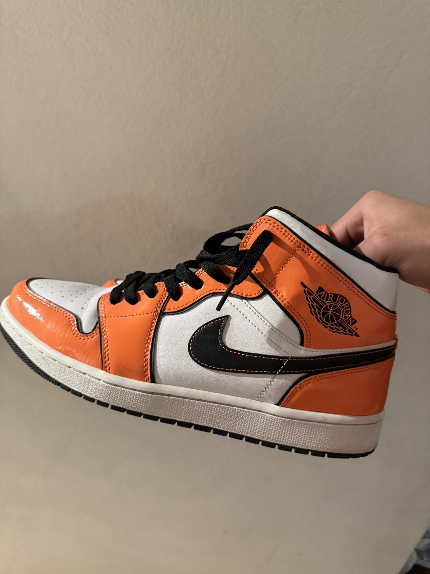 Jordan 1