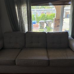Free Couch 