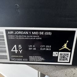 Nike Air Jordan 1 Mid SE  Size 4.5Y