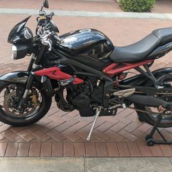 2014 Triumph Street Triple 675R ABS