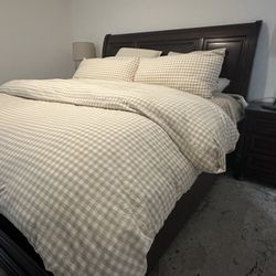 Porter Rustic King Sleigh Storage Bed Set