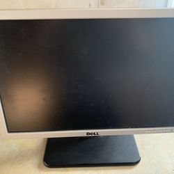 Dell adjustable 19 inch monitor - SE198wfof